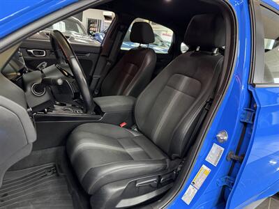 2023 Honda Civic Sport 4DR HATCHBACK   - Photo 10 - Hamilton, OH 45015
