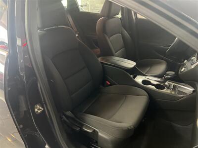 2023 Chevrolet Malibu LT   - Photo 22 - Hamilton, OH 45015