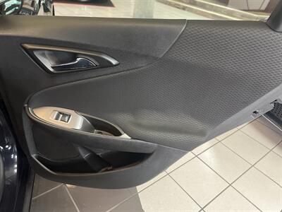 2023 Chevrolet Malibu LT   - Photo 20 - Hamilton, OH 45015
