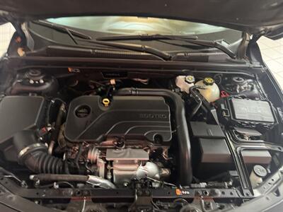 2023 Chevrolet Malibu LT   - Photo 27 - Hamilton, OH 45015