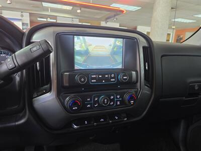 2017 Chevrolet Silverado 1500 LT EXTENDED CAB 4X4   - Photo 20 - Hamilton, OH 45015