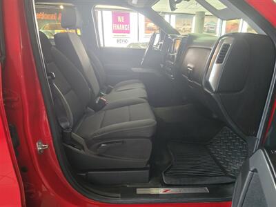 2017 Chevrolet Silverado 1500 LT EXTENDED CAB 4X4   - Photo 14 - Hamilton, OH 45015