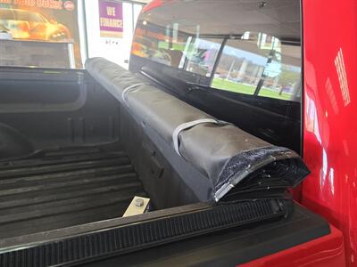 2017 Chevrolet Silverado 1500 LT EXTENDED CAB 4X4   - Photo 28 - Hamilton, OH 45015