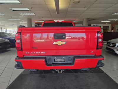 2017 Chevrolet Silverado 1500 LT EXTENDED CAB 4X4   - Photo 5 - Hamilton, OH 45015