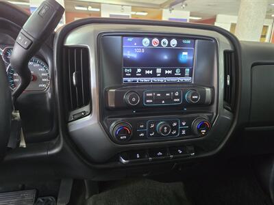 2017 Chevrolet Silverado 1500 LT EXTENDED CAB 4X4   - Photo 21 - Hamilton, OH 45015