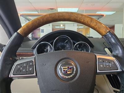 2011 Cadillac CTS 3.6L Premium 2DR COUPE AWD   - Photo 19 - Hamilton, OH 45015