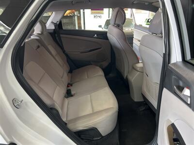 2018 Hyundai Tucson SEL 4DR CROSSOVER AWD - Photo 23 - Hamilton, OH 45015