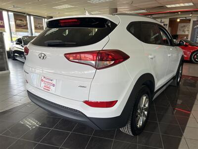 2018 Hyundai Tucson SEL 4DR CROSSOVER AWD - Photo 6 - Hamilton, OH 45015