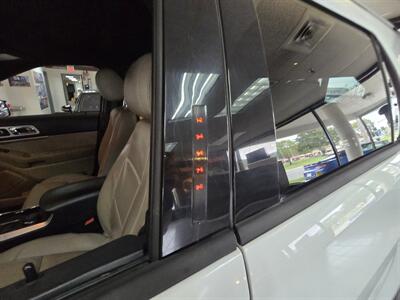 2015 Ford Explorer XLT 4DR SUV AWD - Photo 21 - Hamilton, OH 45015