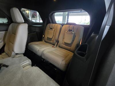 2015 Ford Explorer XLT 4DR SUV AWD - Photo 13 - Hamilton, OH 45015