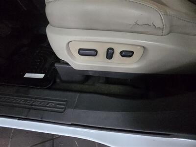2015 Ford Explorer XLT 4DR SUV AWD - Photo 23 - Hamilton, OH 45015