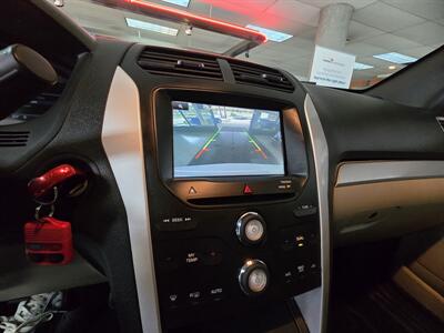 2015 Ford Explorer XLT 4DR SUV AWD - Photo 26 - Hamilton, OH 45015