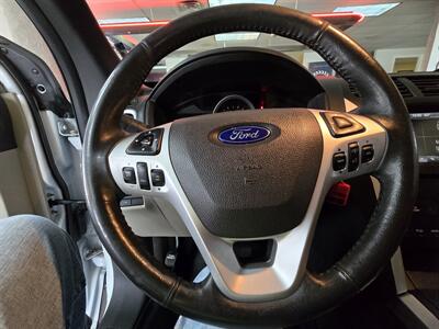 2015 Ford Explorer XLT 4DR SUV AWD - Photo 31 - Hamilton, OH 45015