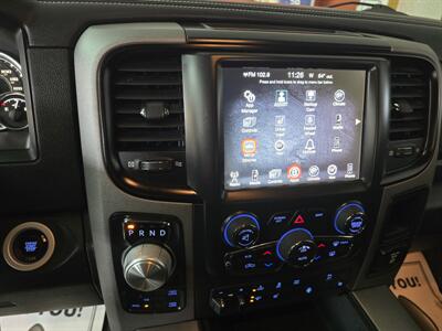 2017 RAM 1500 Rebel 4DR CREW CAB 4X4/HEMI   - Photo 26 - Hamilton, OH 45015