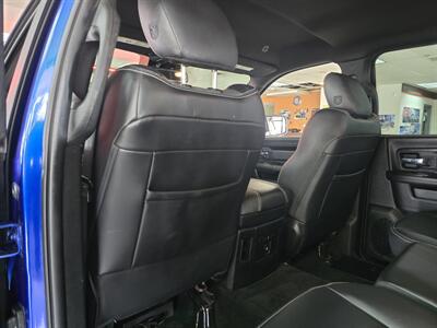 2017 RAM 1500 Rebel 4DR CREW CAB 4X4/HEMI   - Photo 12 - Hamilton, OH 45015