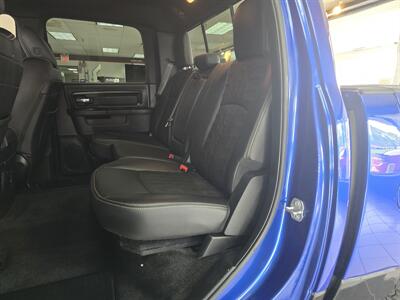 2017 RAM 1500 Rebel 4DR CREW CAB 4X4/HEMI   - Photo 13 - Hamilton, OH 45015