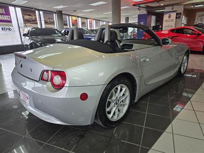 2005 BMW Z4 3.0i 2DR CONVERTIBLE - Photo 4 - Hamilton, OH 45015