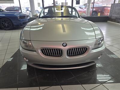 2005 BMW Z4 3.0i 2DR CONVERTIBLE - Photo 2 - Hamilton, OH 45015