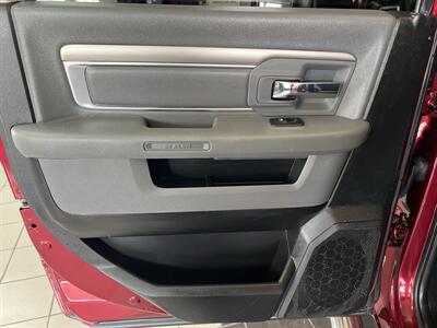 2019 RAM 1500 Big Horn/CREW CAB/HEMI/4X4   - Photo 19 - Hamilton, OH 45015