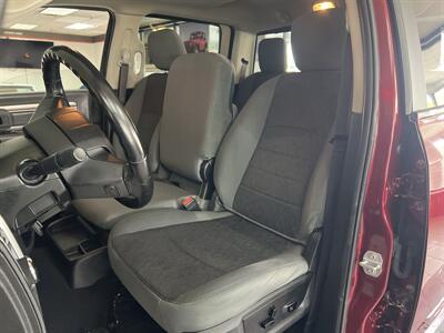 2019 RAM 1500 Big Horn/CREW CAB/HEMI/4X4   - Photo 10 - Hamilton, OH 45015