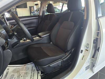 2025 Nissan Sentra SV 4DR SEDAN   - Photo 9 - Hamilton, OH 45015