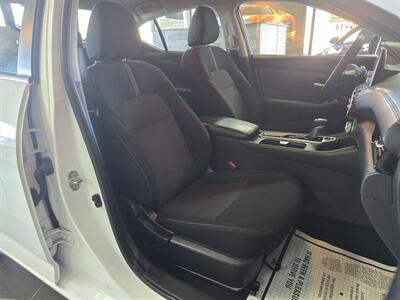 2025 Nissan Sentra SV 4DR SEDAN   - Photo 14 - Hamilton, OH 45015