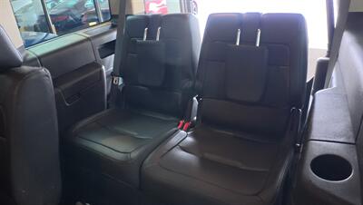 2015 Ford Flex SEL  4DR CROSSOVER   - Photo 19 - Hamilton, OH 45015