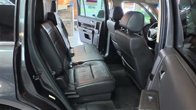 2015 Ford Flex SEL  4DR CROSSOVER   - Photo 21 - Hamilton, OH 45015