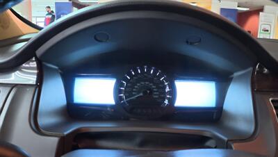 2015 Ford Flex SEL  4DR CROSSOVER   - Photo 12 - Hamilton, OH 45015