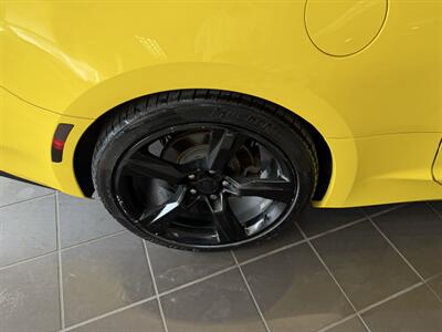 2017 Chevrolet Camaro LT   - Photo 32 - Hamilton, OH 45015