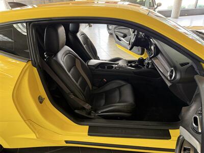 2017 Chevrolet Camaro LT   - Photo 23 - Hamilton, OH 45015