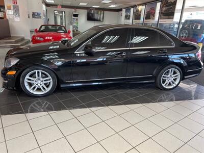 2012 Mercedes-Benz C 300 Luxury 4MATIC 4DR SEDAN   - Photo 2 - Hamilton, OH 45015