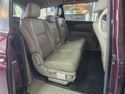 2014 Honda Odyssey EX-L 4DR MINI-VAN   - Photo 12 - Hamilton, OH 45015