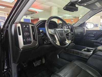 2016 GMC Sierra 1500 Denali 4DR CREW CAB 4X4/V8   - Photo 8 - Hamilton, OH 45015