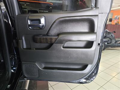 2016 GMC Sierra 1500 Denali 4DR CREW CAB 4X4/V8   - Photo 15 - Hamilton, OH 45015