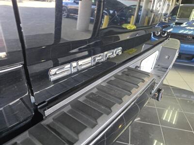 2016 GMC Sierra 1500 Denali 4DR CREW CAB 4X4/V8   - Photo 30 - Hamilton, OH 45015