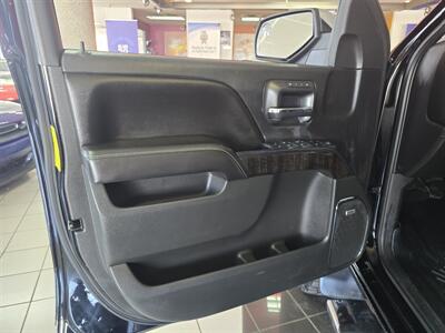 2016 GMC Sierra 1500 Denali 4DR CREW CAB 4X4/V8   - Photo 7 - Hamilton, OH 45015