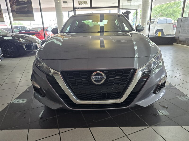 2020 Nissan Altima 2.5 S 4DR SEDAN - Photo 2 - Hamilton, OH 45015