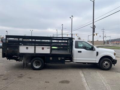 2019 Ford F-350 XL 2DR REGULAR CAB/WB DRW CHASSIS   - Photo 5 - Hamilton, OH 45015