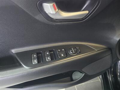 2019 Kia Rio S 4DR SEDAN   - Photo 13 - Hamilton, OH 45015