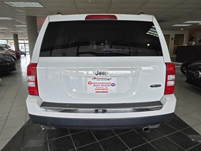 2017 Jeep Patriot High Altitude 4DR SUV   - Photo 4 - Hamilton, OH 45015