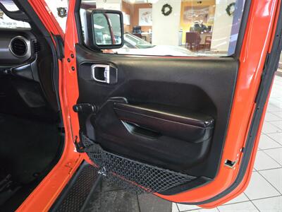 2018 Jeep Wrangler Sport 4DR SUV 4X4   - Photo 14 - Hamilton, OH 45015