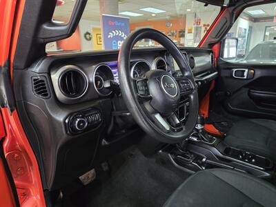 2018 Jeep Wrangler Sport 4DR SUV 4X4   - Photo 9 - Hamilton, OH 45015