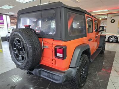 2018 Jeep Wrangler Sport 4DR SUV 4X4   - Photo 5 - Hamilton, OH 45015