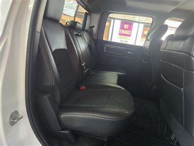 2017 RAM 1500 Night 4DR CREW CAB 4X4/V8   - Photo 14 - Hamilton, OH 45015