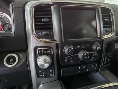 2017 RAM 1500 Night 4DR CREW CAB 4X4/V8   - Photo 19 - Hamilton, OH 45015