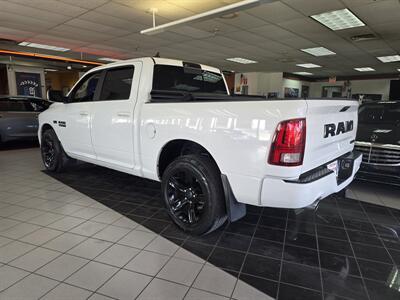 2017 RAM 1500 Night 4DR CREW CAB 4X4/V8   - Photo 4 - Hamilton, OH 45015