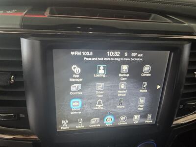 2017 RAM 1500 Night 4DR CREW CAB 4X4/V8   - Photo 25 - Hamilton, OH 45015