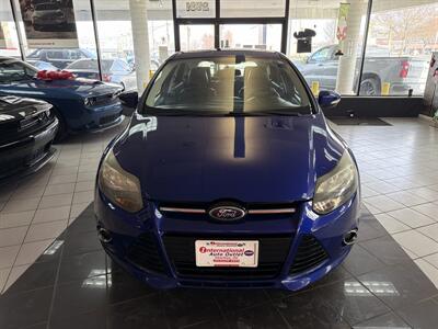 2013 Ford Focus Titanium 4DR HATCHBACK   - Photo 3 - Hamilton, OH 45015