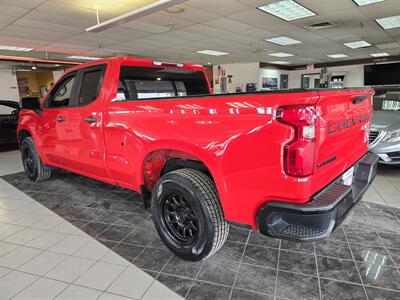 2019 Chevrolet Silverado 1500 Work Truck 4DR EXTENDED CAB   - Photo 6 - Hamilton, OH 45015